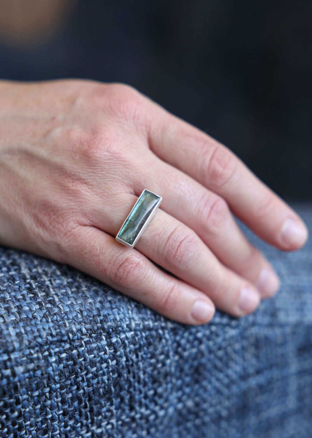 Small Horizontal Bar Ring – Labradorite